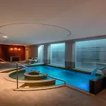 Hilton Centre 5*