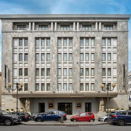 Hilton Centre Hotel