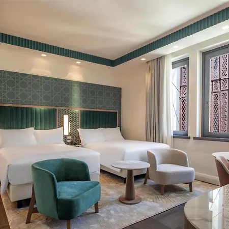 Hilton Centre 5* Turin