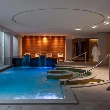 Отель Hilton Centre Турин