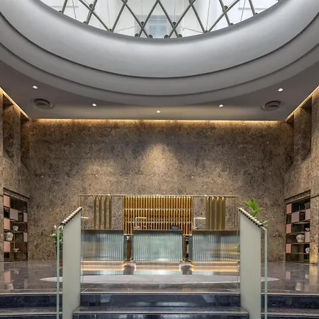 Hilton Centre 5* Torino