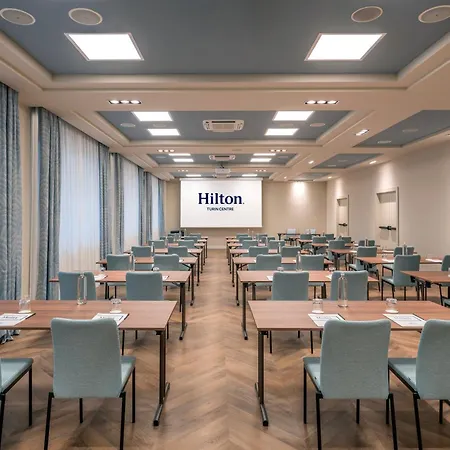 Hilton Centre Hotel 5*