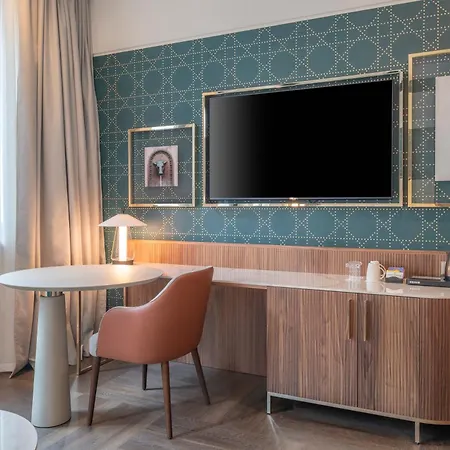 Hilton Centre 5* Τορίνο