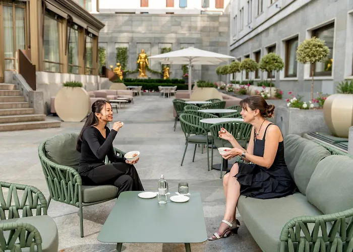 Hotell Hilton Centre 5*