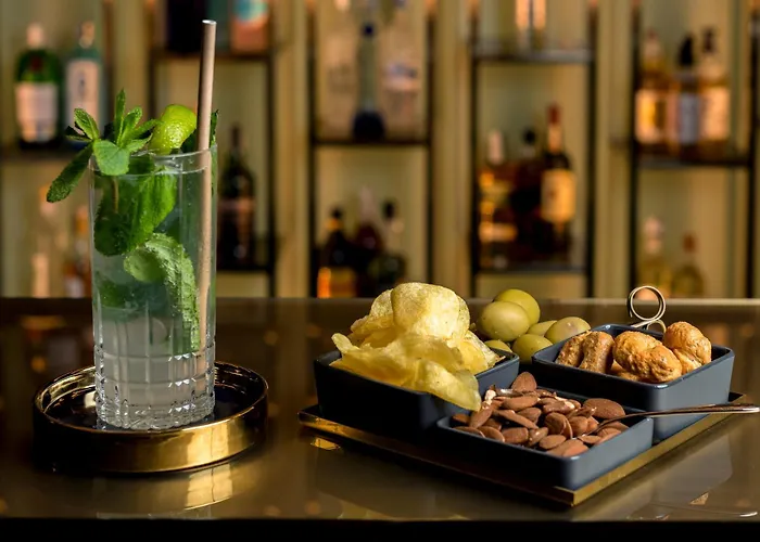 Hilton Centre Hotell 5*