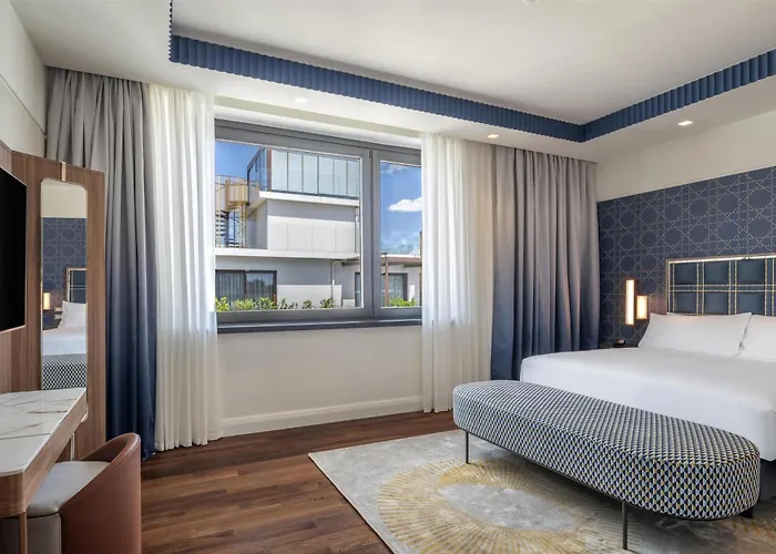 Hotell Hilton Centre 5*