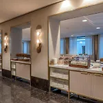 Hilton Centre Hotel