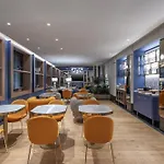 Hilton Centre Hotel 5*